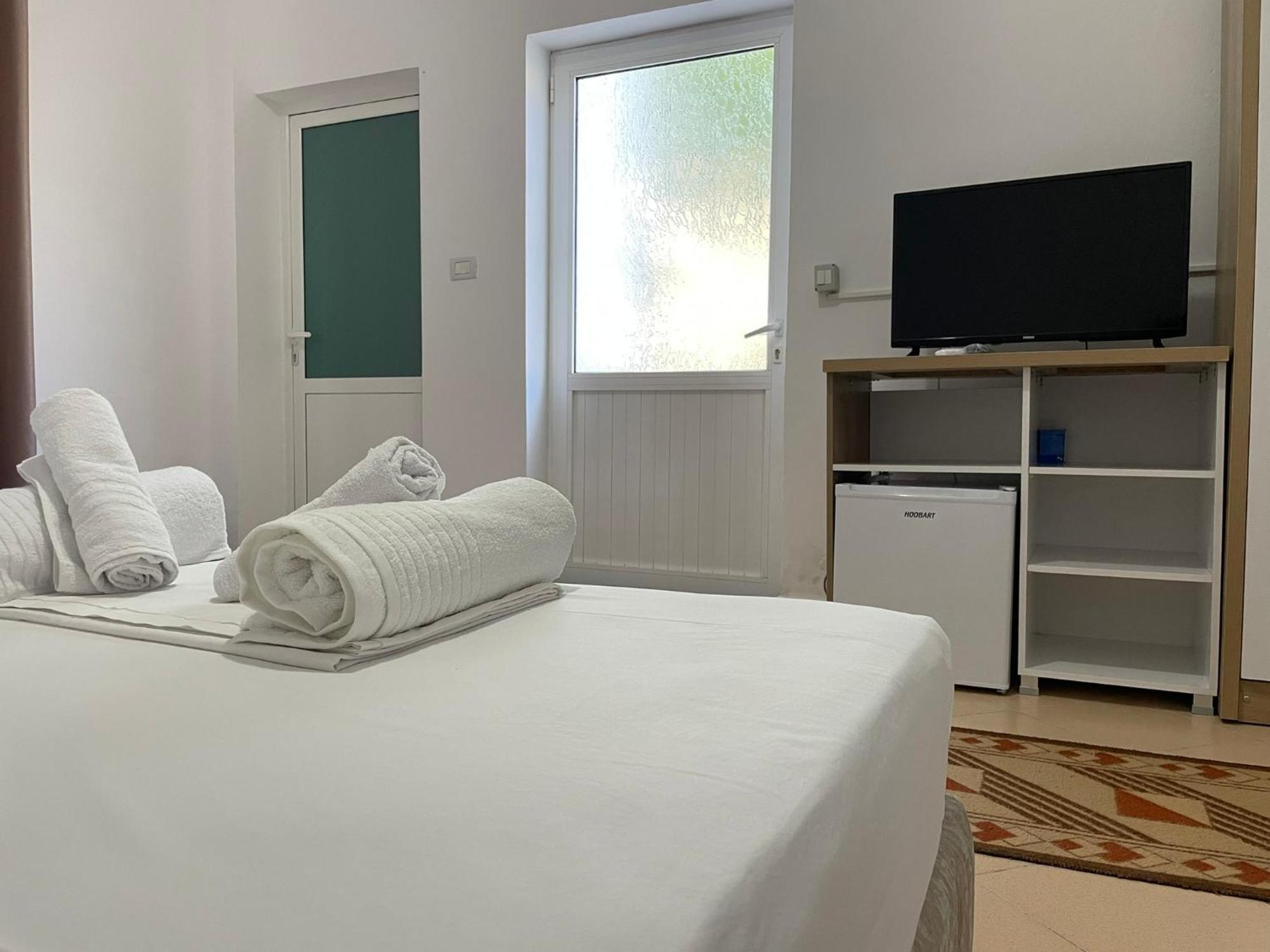Villa Deart Μπεράτ Εξωτερικό φωτογραφία